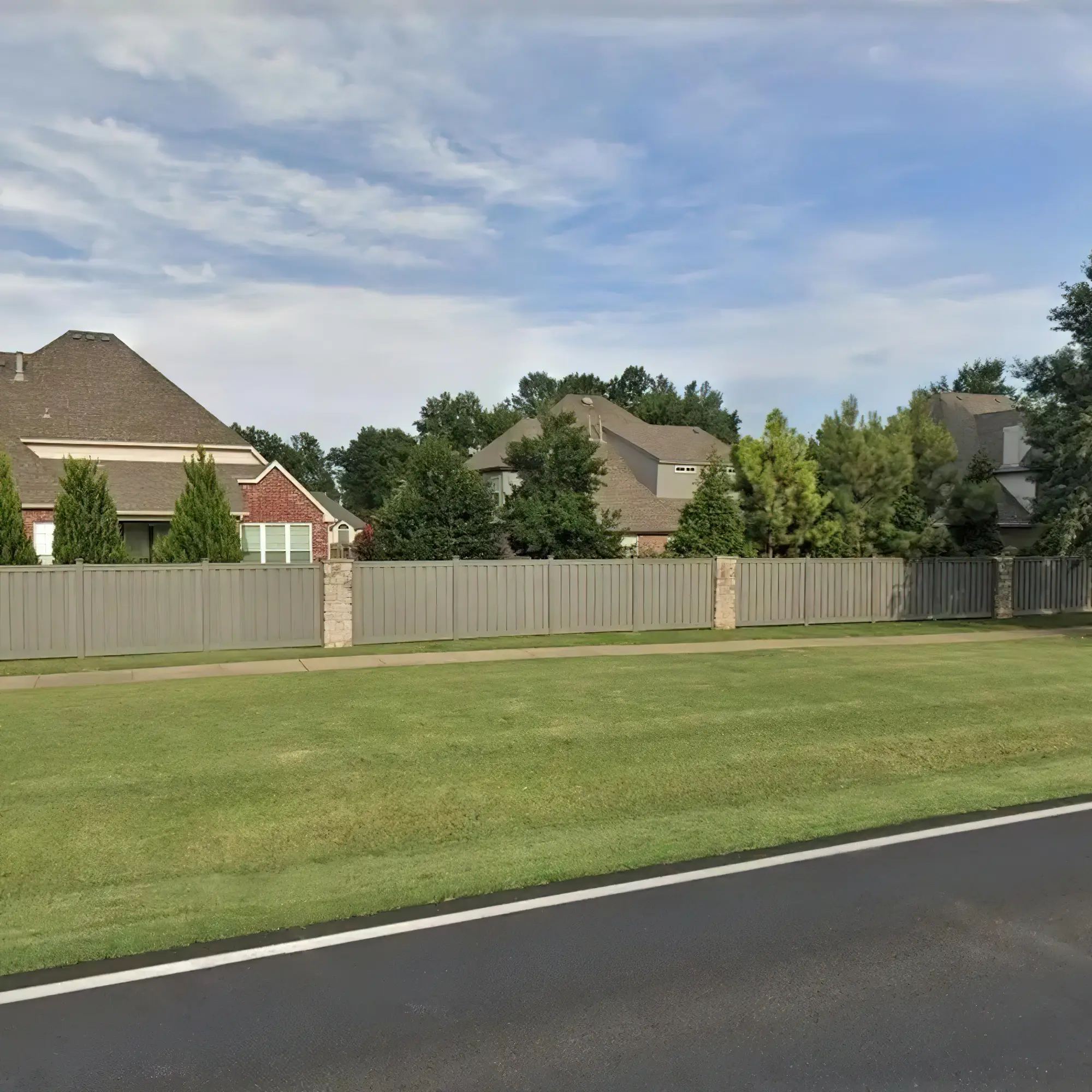 Winchester Grey HOA - vinyl,wood,composite Fencing System